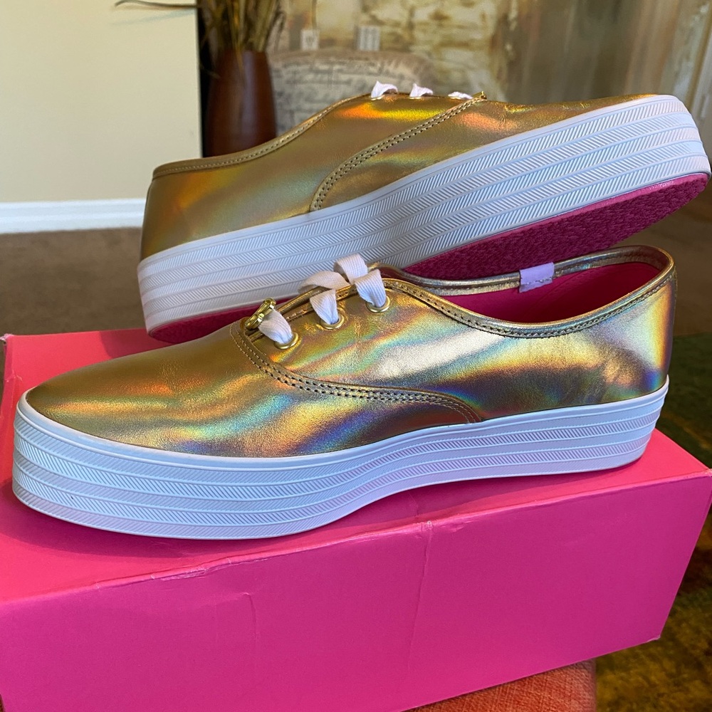 Keds x Barbie™️ $90 Point Metallic Leather Lace Up Gold Sz 10